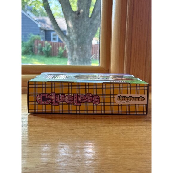 Fisher-Price Little People Clueless Movie Collector Set - Picture 5 of 6